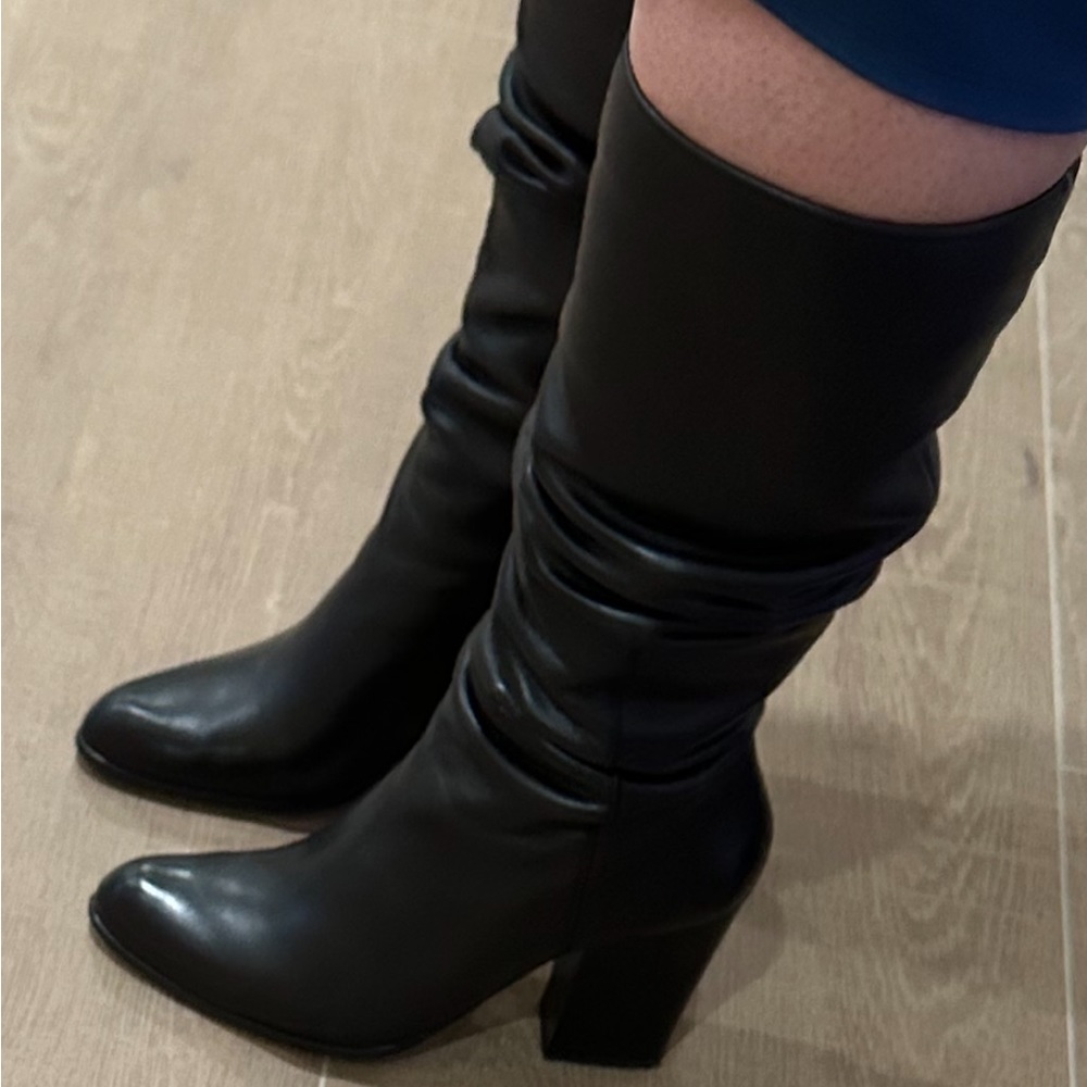 Stuart Weitzman black heels boots worn once it was too tight on my calves